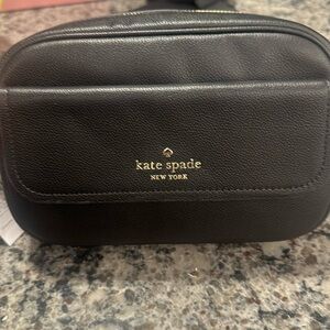 NWT Kate spade purse